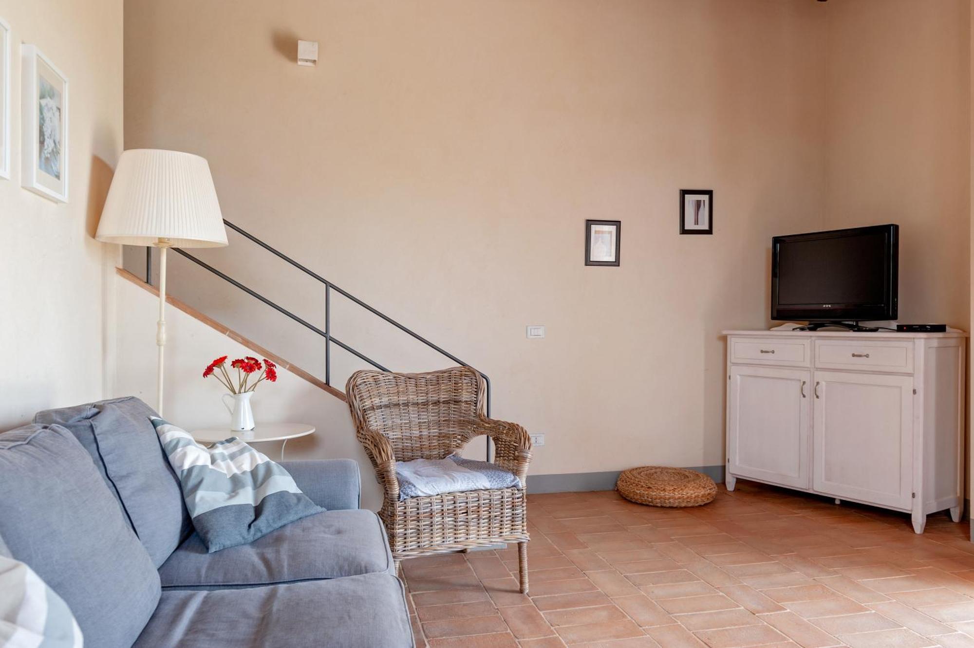 Il Borgo Delle Ville Palaia Kültér fotó