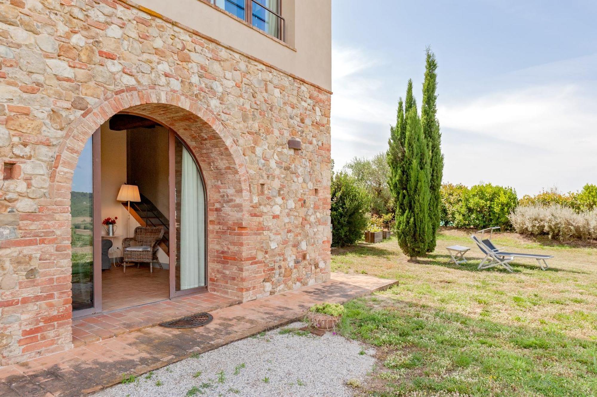 Il Borgo Delle Ville Palaia Kültér fotó